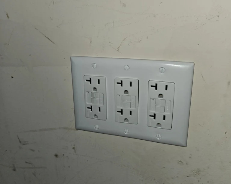 What Tools Do Electricians Need Beginners